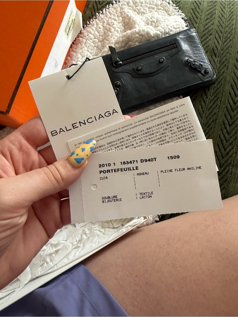 Balenciaga lambskin classic moto wallet - Picture 4 of 4